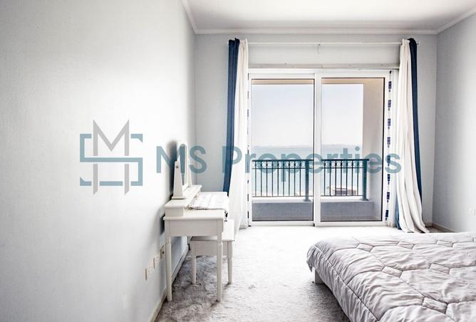 989275 - Property Image 2