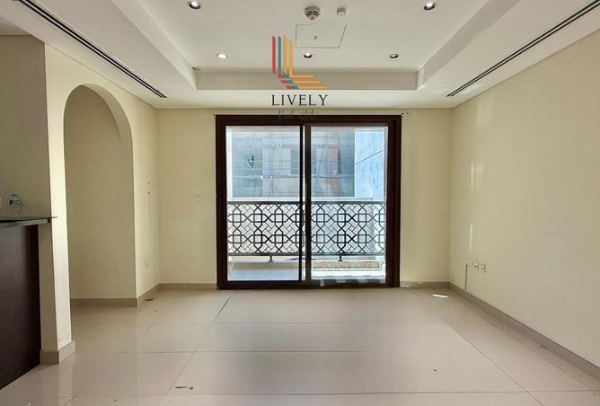 933261 - Property Main Image