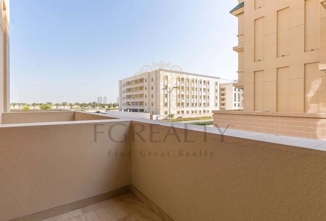 958631 - Property Image 3