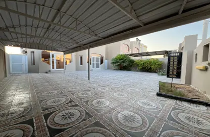 فيلا - 5 غرف نوم - 6 حمامات للايجار في شارع  بو هامو - أبو هامور - الدوحة