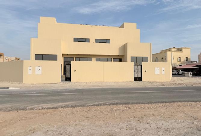 1008502 - Property Image 2