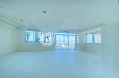 Apartment - 4 Bedrooms - 5 Bathrooms for sale in Gewan Island - The Pearl Island - Doha