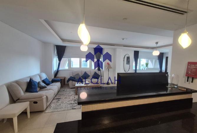 984297 - Property Image 3