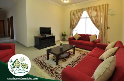 Living Room image for: Apartment - 2 Bedrooms - 2 Bathrooms for rent in Al Markhiya Street - Al Markhiya - Doha, Image 1