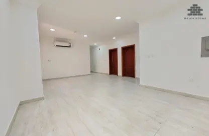 Apartment - 2 Bedrooms - 2 Bathrooms for rent in Somerset Al Mansoura - Al Mansoura - Doha