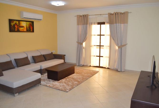 949661 - Property Image 3