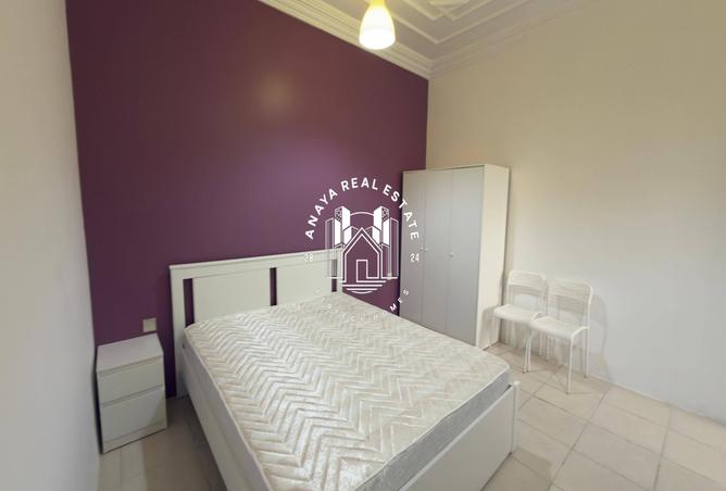 951236 - Property Image 3