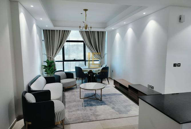 985780 - Property Image 2