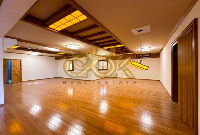 795652 - Property Image 2