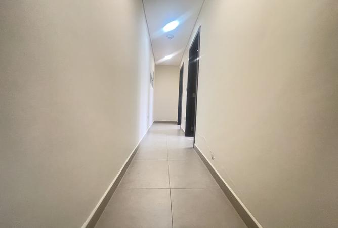 941877 - Property Image 3
