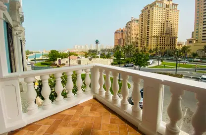 Apartment - 3 Bedrooms - 4 Bathrooms for rent in Carnaval - Qanat Quartier - The Pearl Island - Doha