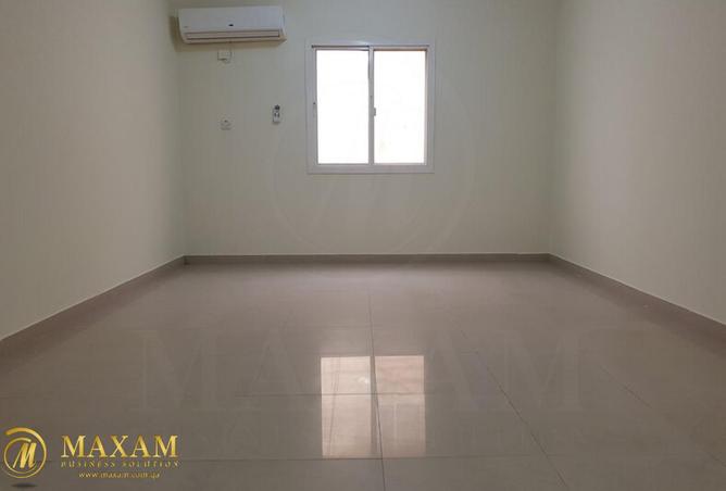 925685 - Property Image 3