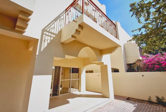 916022 - Property Image 3