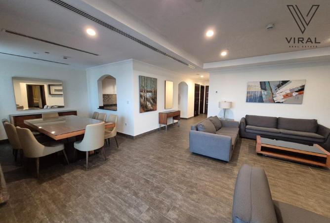 968890 - Property Image 3