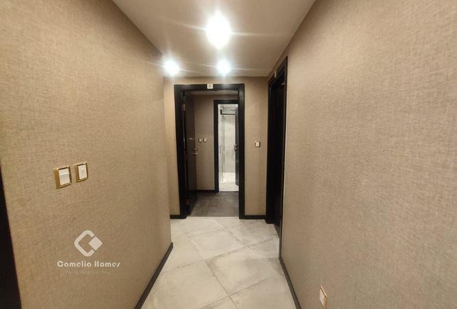 953122 - Property Image 2