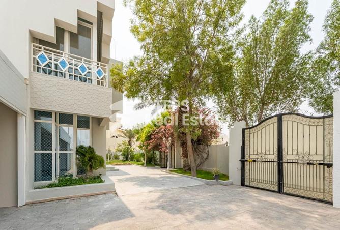 942143 - Property Main Image