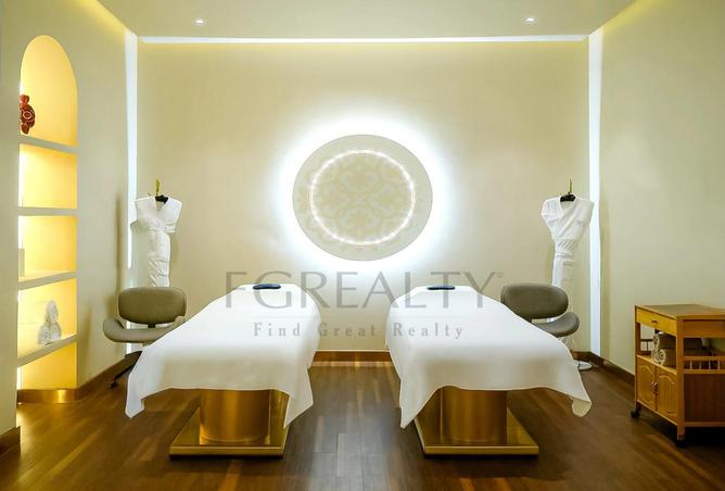 987243 - Property Image 2