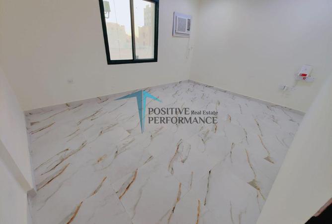 999994 - Property Image 2