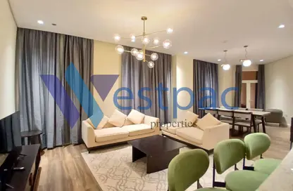 Apartment - 2 Bedrooms - 3 Bathrooms for rent in Floresta Gardens - Floresta Gardens - The Pearl Island - Doha