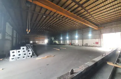 Warehouse - Studio - 4 Bathrooms for rent in Industrial Area 4 - Industrial Area - Industrial Area - Doha