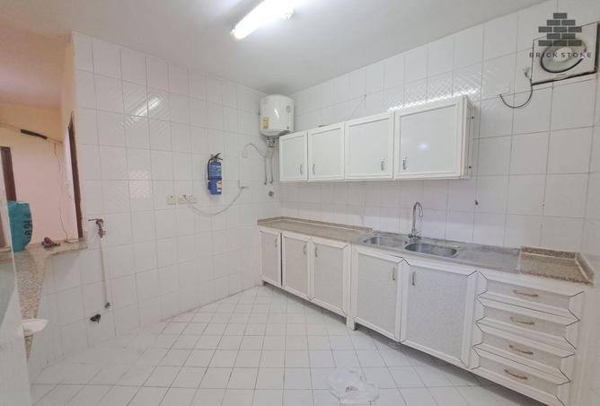 961493 - Property Image 2