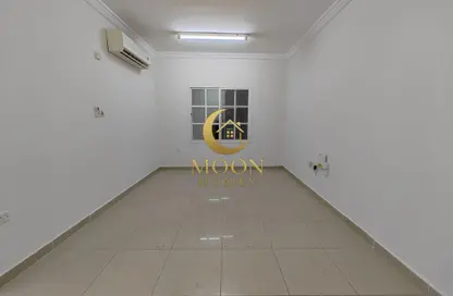 Apartment - 2 Bedrooms - 2 Bathrooms for rent in Al Muntazah Street - Al Muntazah - Doha