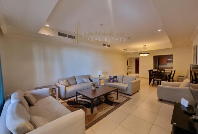 937013 - Property Image 2