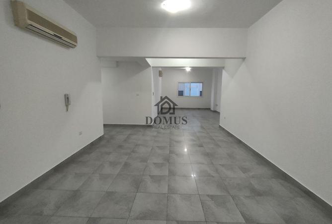 942881 - Property Main Image