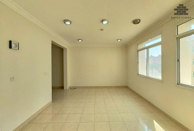 959974 - Property Image 2