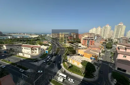 Apartment - 2 Bedrooms - 2 Bathrooms for rent in West Porto Drive - Porto Arabia - The Pearl Island - Doha