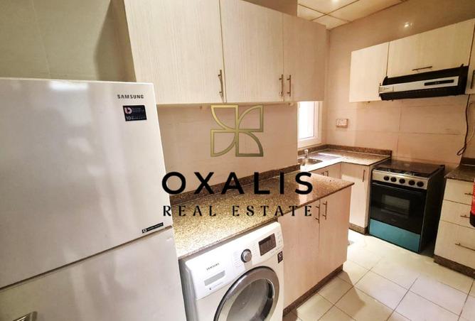 942218 - Property Image 2