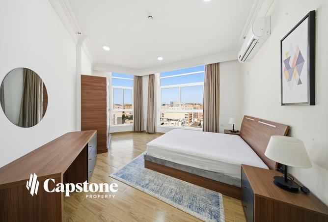 990752 - Property Image 2