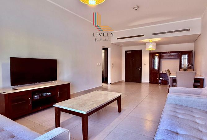942321 - Property Image 2