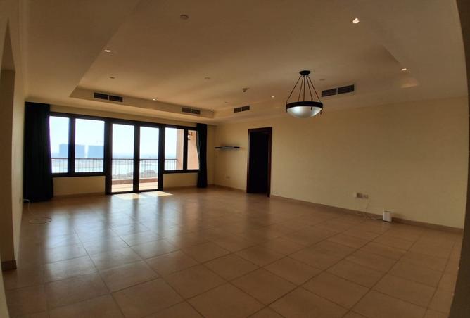 928233 - صورة العقار 2