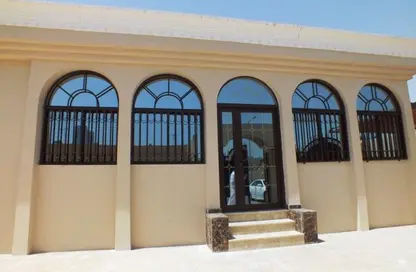 Outdoor Building image for: Villa - 4 Bedrooms - 4 Bathrooms for rent in Al Dafna - Al Dafna - Doha, Image 1