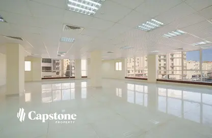 Office Space - Studio - 1 Bathroom for rent in Bin Dirham 5 - Al Mansoura - Doha
