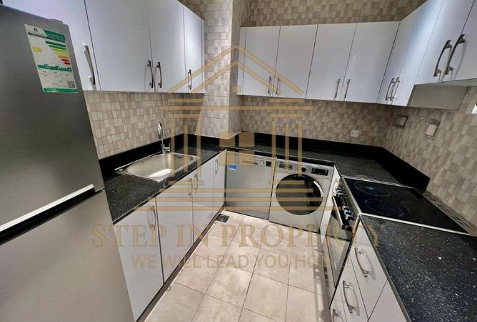 964062 - Property Image 2