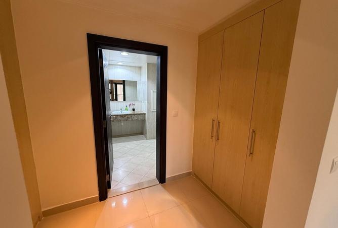 991287 - Property Image 3