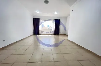 Empty Room image for: Apartment - 2 Bedrooms - 3 Bathrooms for rent in West Bay Tower - West Bay - West Bay - Doha, Image 1