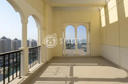 Duplex - 3 Bedrooms - 4 Bathrooms for rent in Viva West - Viva Bahriyah - The Pearl Island - Doha