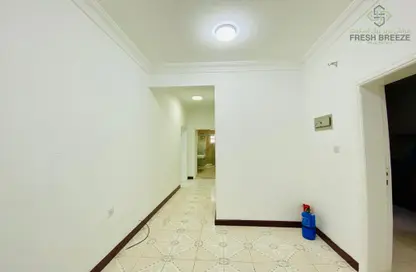 Apartment - 2 Bedrooms - 1 Bathroom for rent in Al Sadd Road - Al Sadd - Doha