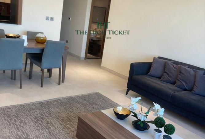 951440 - Property Image 2