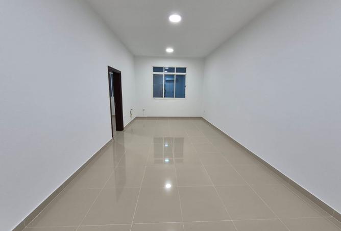 991954 - Property Image 2