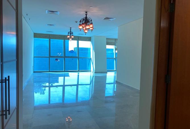 1008726 - Property Image 3