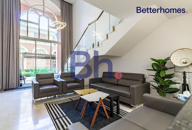 952278 - Property Image 2