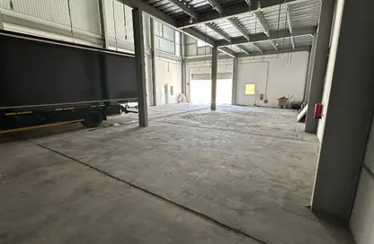 مخزن - استوديو - 2 حمامات للايجار في طريق سلوى - المنطقة الصناعية القديمة - الريان - الدوحة