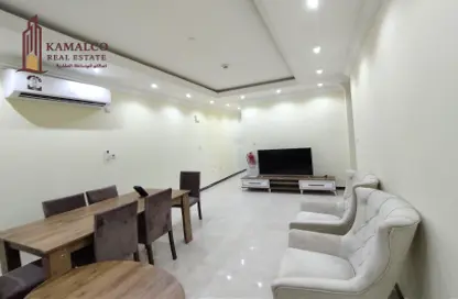 Apartment - 2 Bedrooms - 2 Bathrooms for rent in Al Mansoura - Al Mansoura - Doha