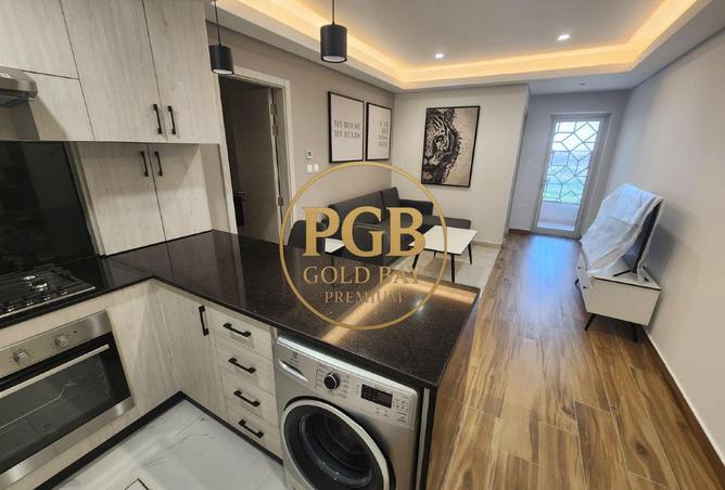 971147 - Property Image 2