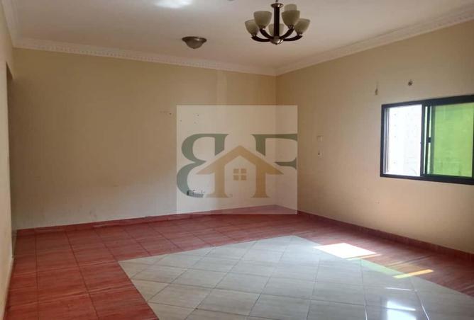 952751 - Property Image 3