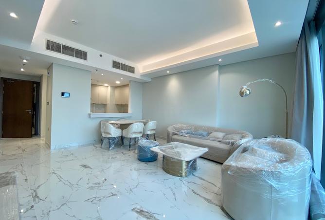 988841 - Property Image 2